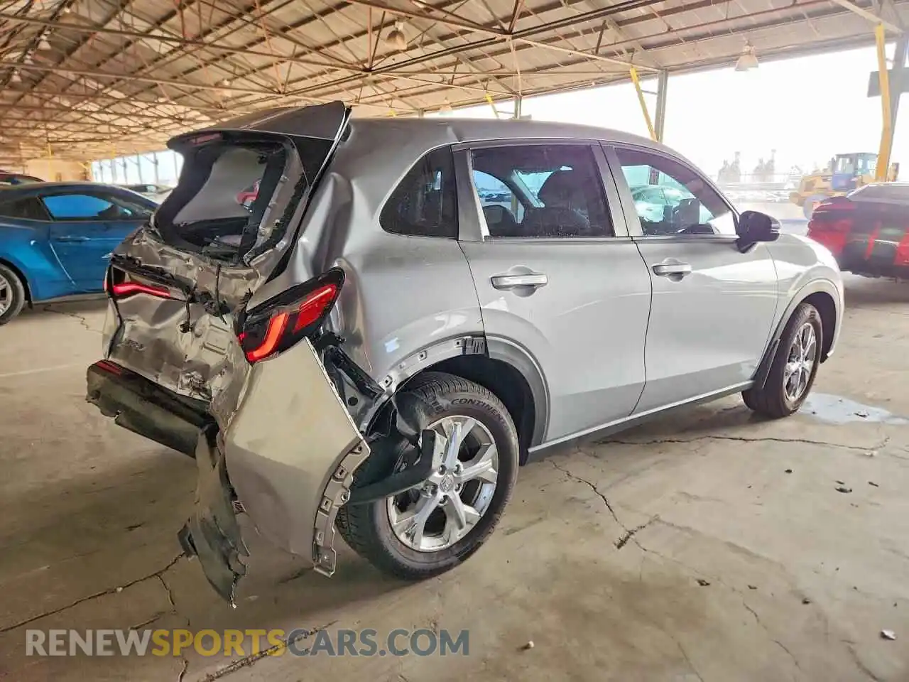 3 Фотография поврежденного автомобиля 3CZRZ1H35PM705153 HONDA HR-V 2023