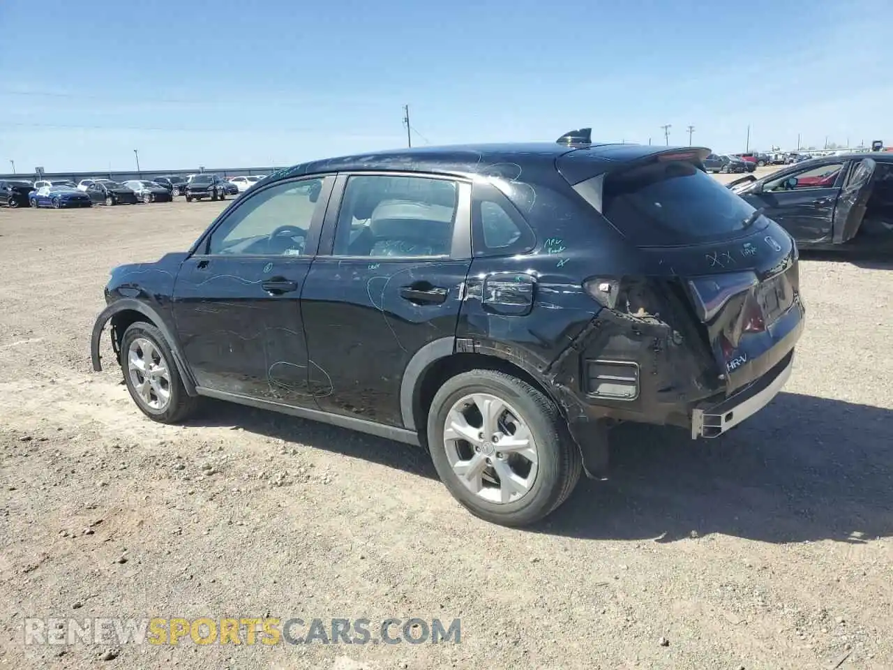 2 fotografías del automóvil dañado 3CZRZ1H39PM738432 HONDA HR-V 2023