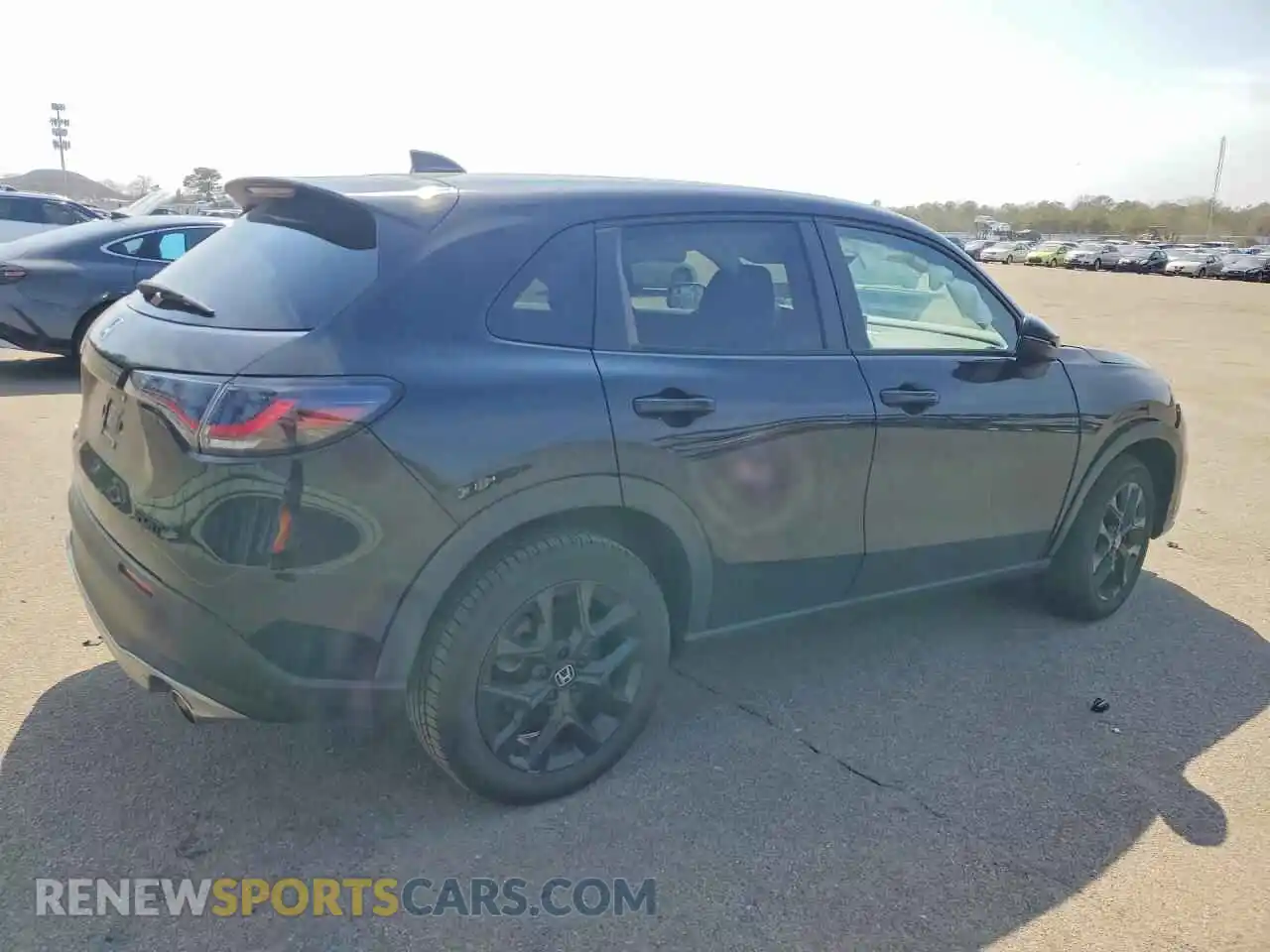 3 Photograph of a damaged car 3CZRZ2H52PM715064 HONDA HR-V 2023