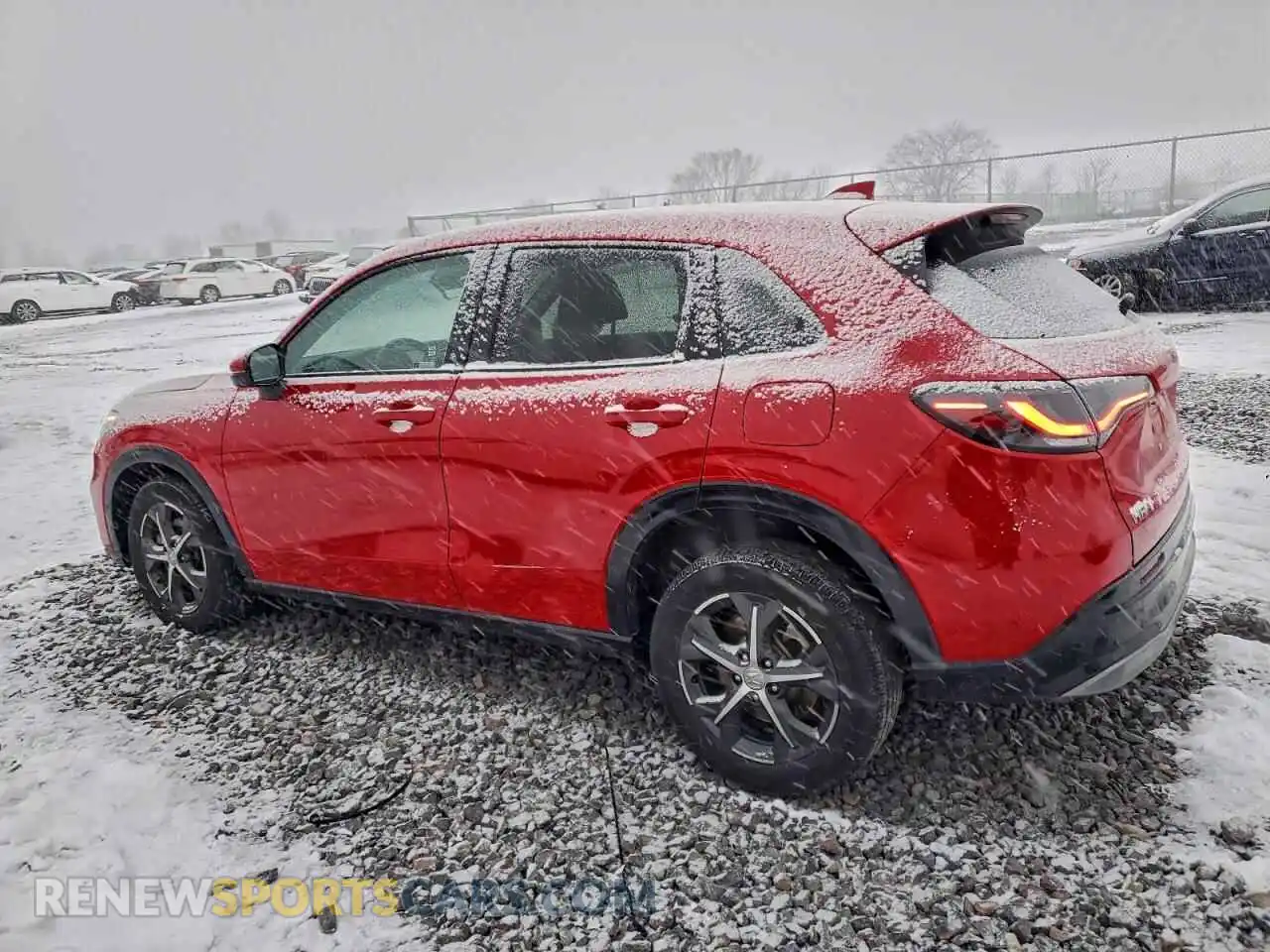 2 fotografías del automóvil dañado 3CZRZ2H77PM732296 HONDA HR-V 2023