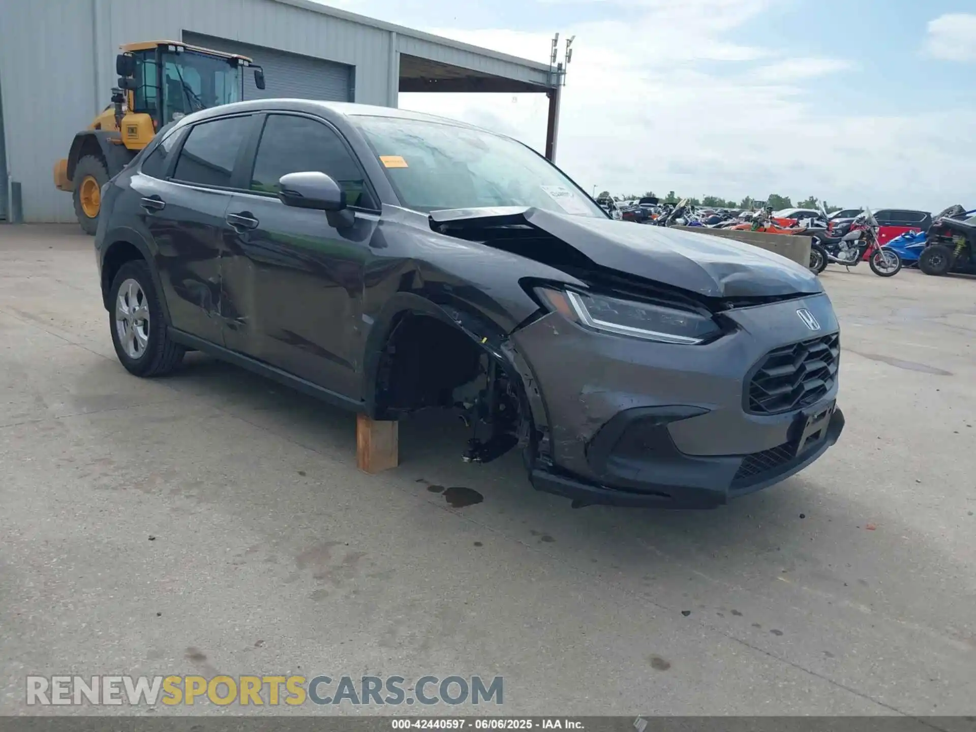 1 Фотография поврежденного автомобиля 3CZRZ1H33RM739725 HONDA HR-V 2024