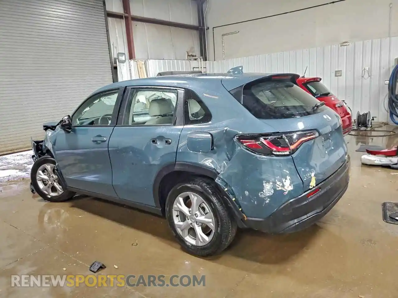 2 Photograph of a damaged car 3CZRZ2H31RM761177 HONDA HR-V 2024