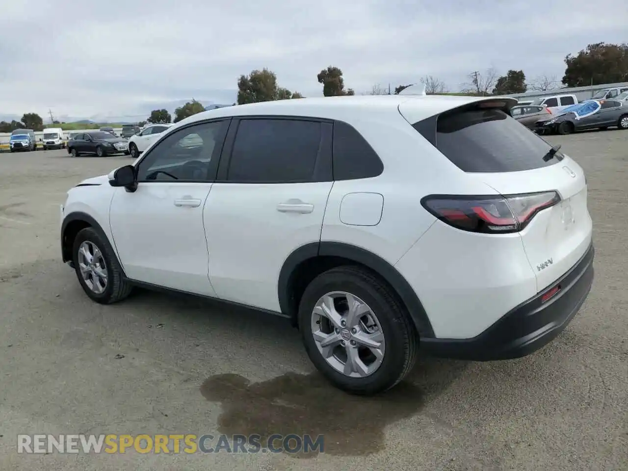 2 Photograph of a damaged car 3CZRZ2H35RM714895 HONDA HR-V 2024