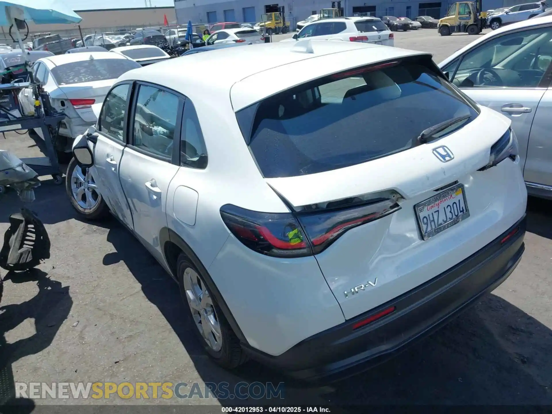 3 Фотография поврежденного автомобиля 3CZRZ2H36RM718311 HONDA HR-V 2024