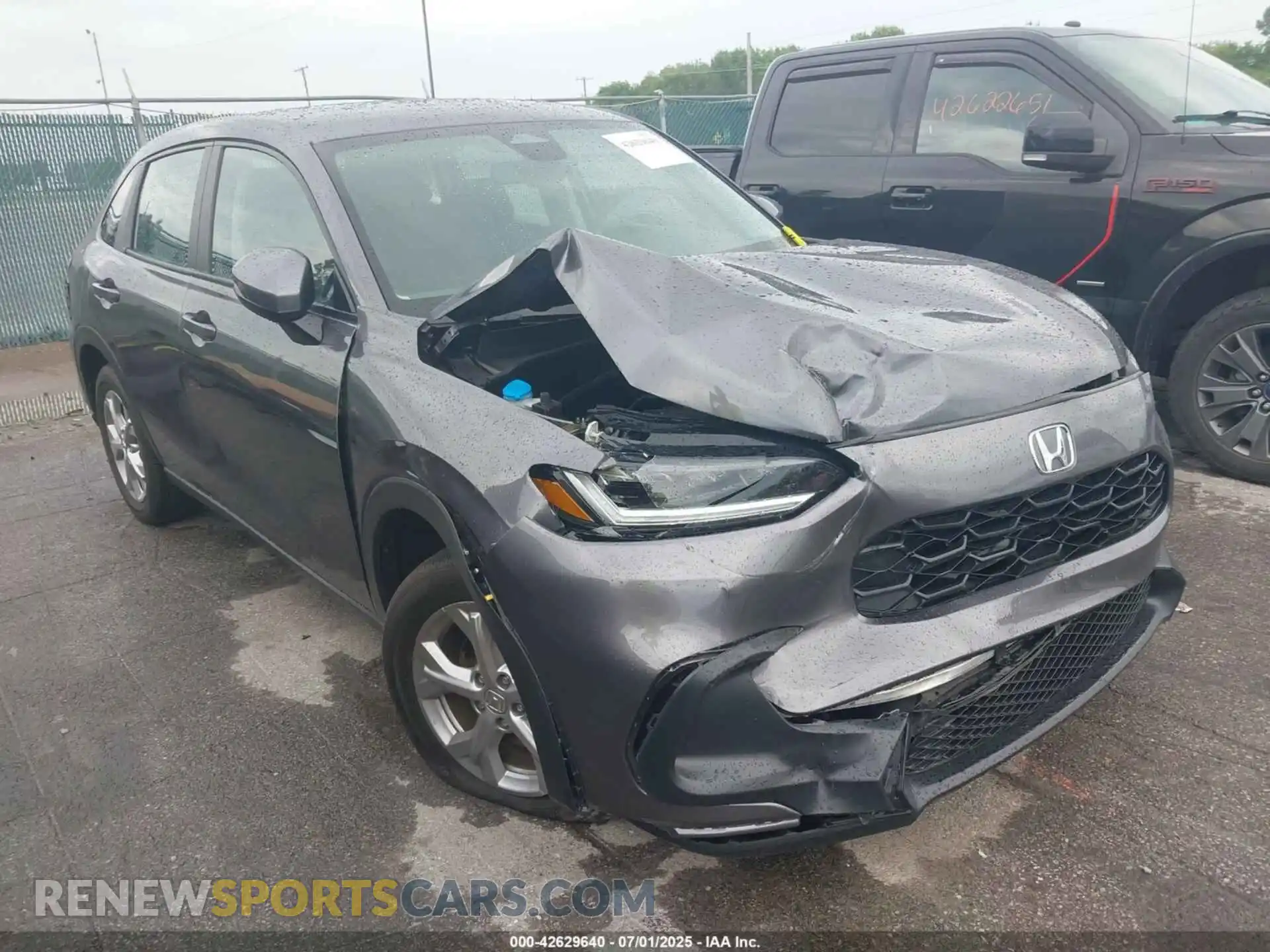 1 Фотография поврежденного автомобиля 3CZRZ2H36RM719085 HONDA HR-V 2024