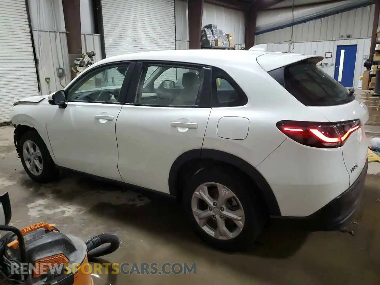 2 Photograph of a damaged car 3CZRZ2H37RM700769 HONDA HR-V 2024