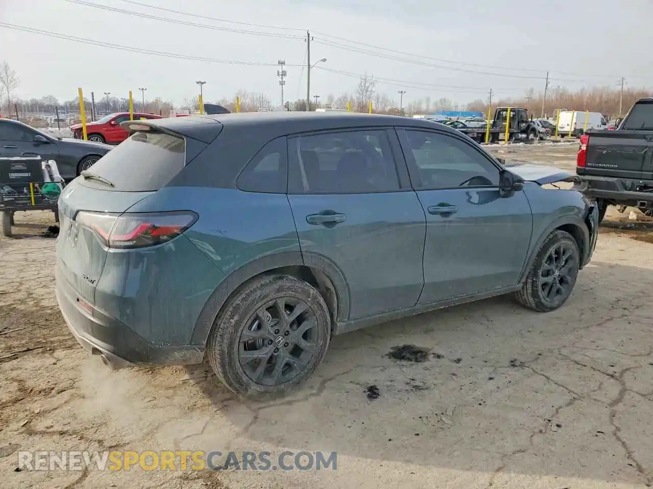 3 Photograph of a damaged car 3CZRZ2H52RM762467 HONDA HR-V 2024