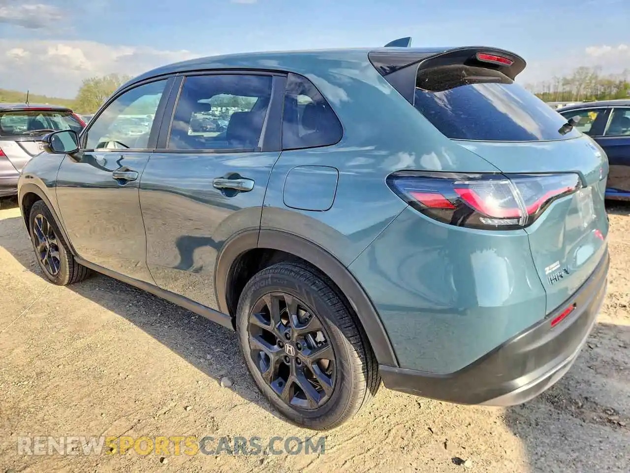 2 Photograph of a damaged car 3CZRZ2H53RM780315 HONDA HR-V 2024