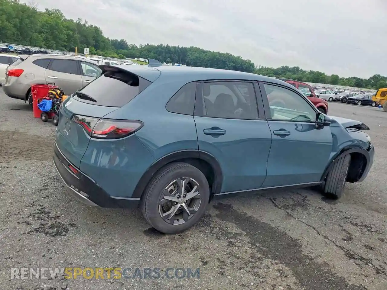 3 Photograph of a damaged car 3CZRZ2H70RM783514 HONDA HR-V 2024