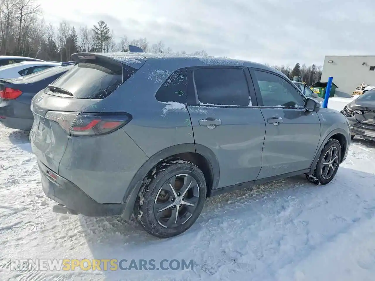 3 Photograph of a damaged car 3CZRZ2H73RM110720 HONDA HR-V 2024