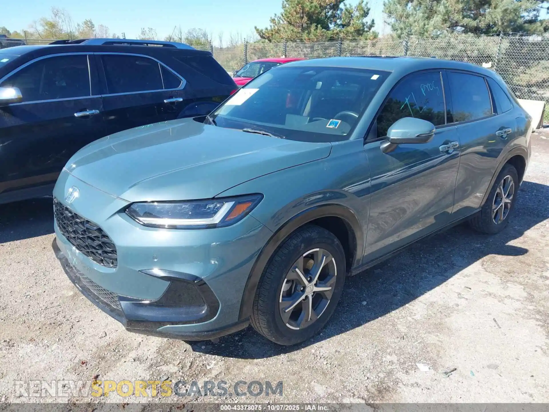 2 Photograph of a damaged car 3CZRZ2H76RM706517 HONDA HR-V 2024