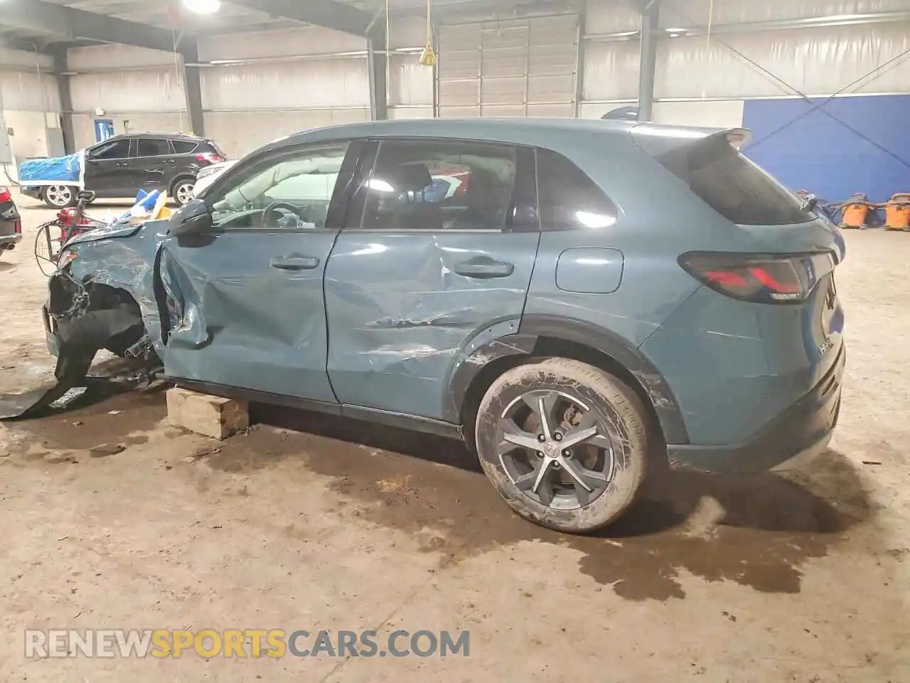 2 Photograph of a damaged car 3CZRZ2H79RM737034 HONDA HR-V 2024