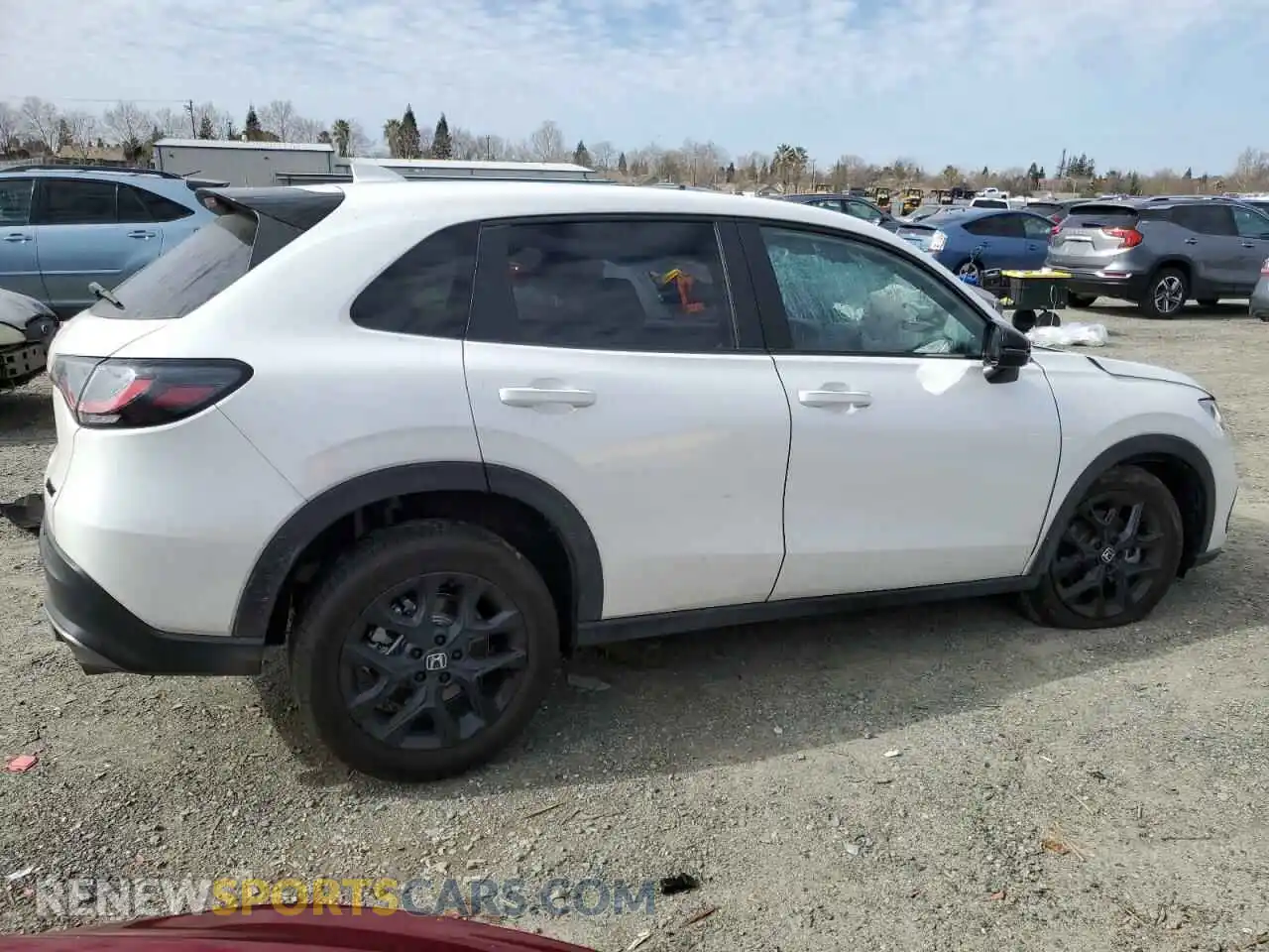 3 fotografías del automóvil dañado 3CZRZ1H57SM700384 HONDA HR-V 2025