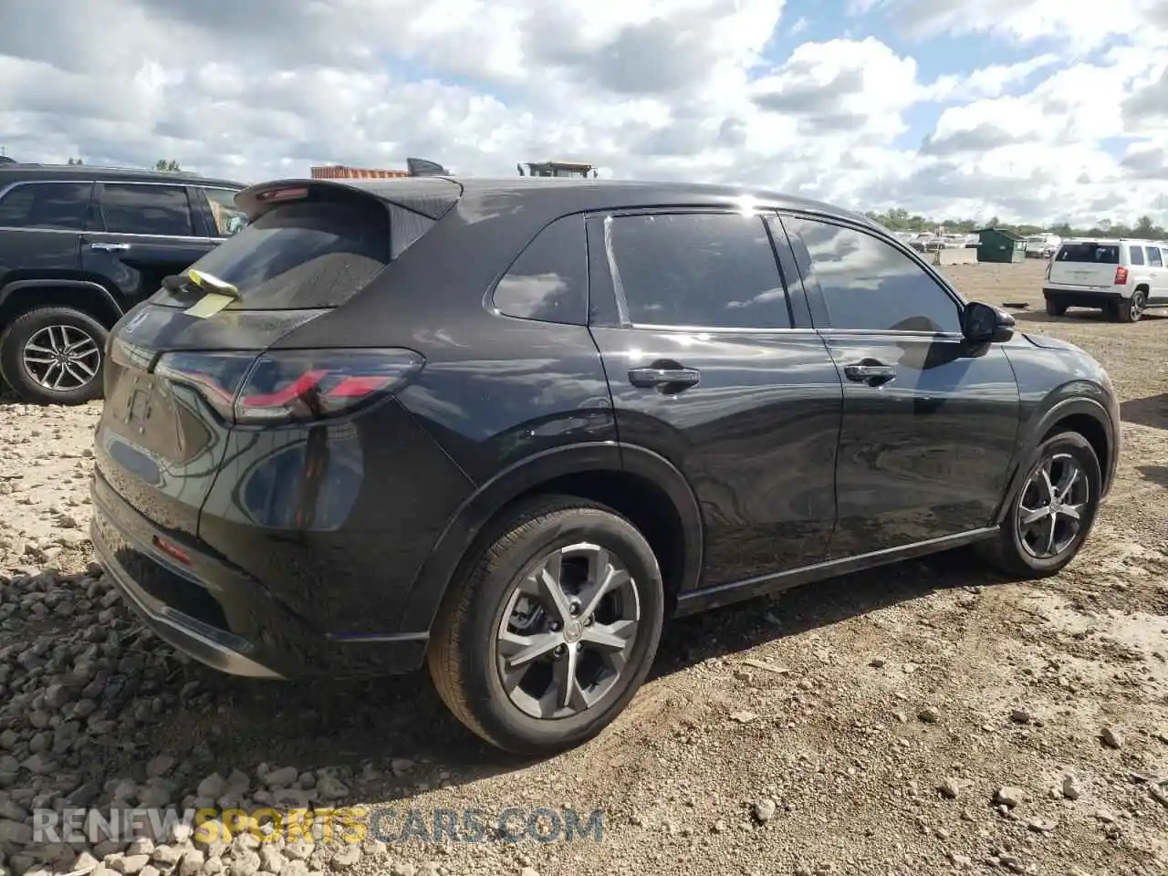 3 Photograph of a damaged car 3CZRZ2H78SM763159 HONDA HR-V 2025