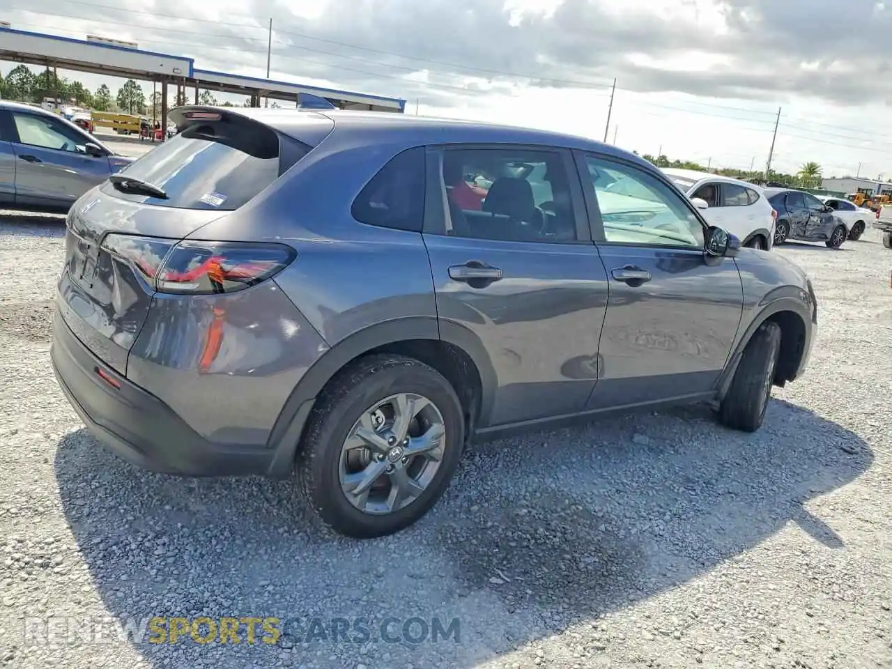 3 fotografías del automóvil dañado 3CZRZ1H37TM714558 HONDA HR-V 2026