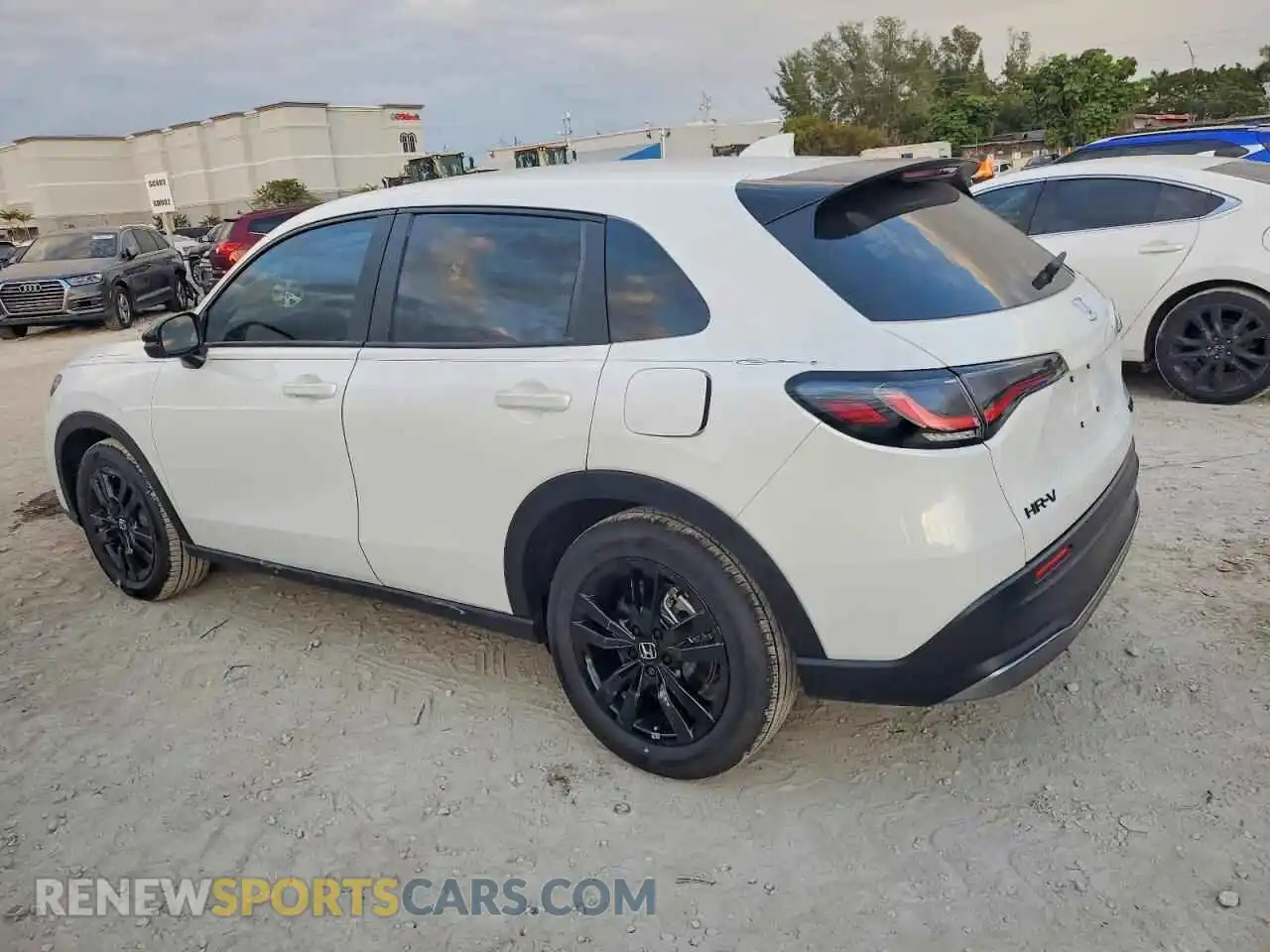 2 Photograph of a damaged car 3CZRZ2H52TM725880 HONDA HR-V 2026