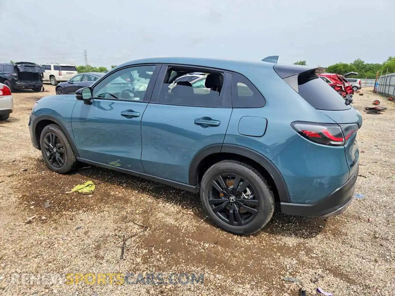 2 Photograph of a damaged car 3CZRZ2H52TM744705 HONDA HR-V 2026