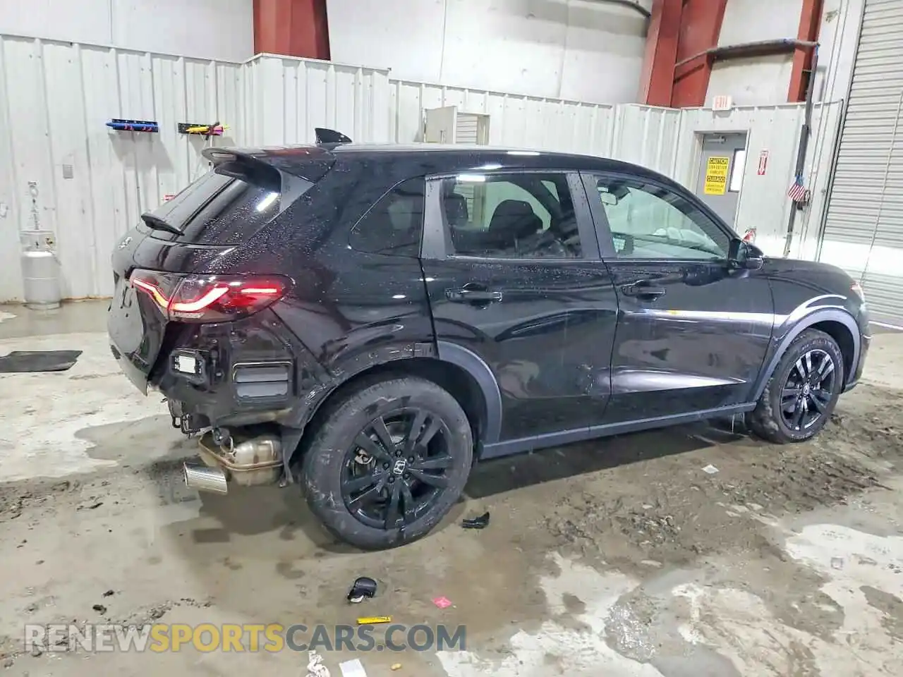 3 Photograph of a damaged car 3CZRZ2H53TM714760 HONDA HR-V 2026