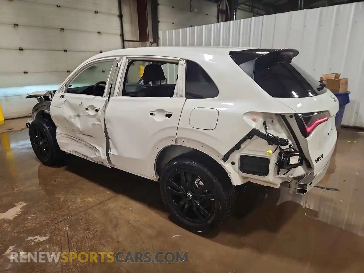 2 Photograph of a damaged car 3CZRZ2H53TM720767 HONDA HR-V 2026