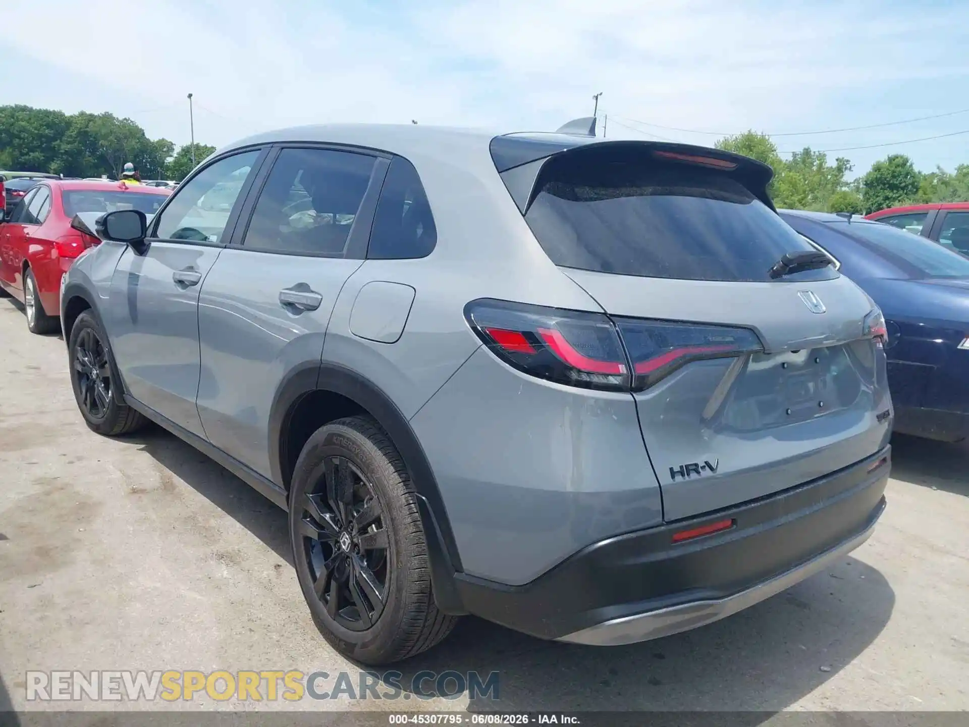 3 Photograph of a damaged car 3CZRZ2H56TM706586 HONDA HR-V 2026