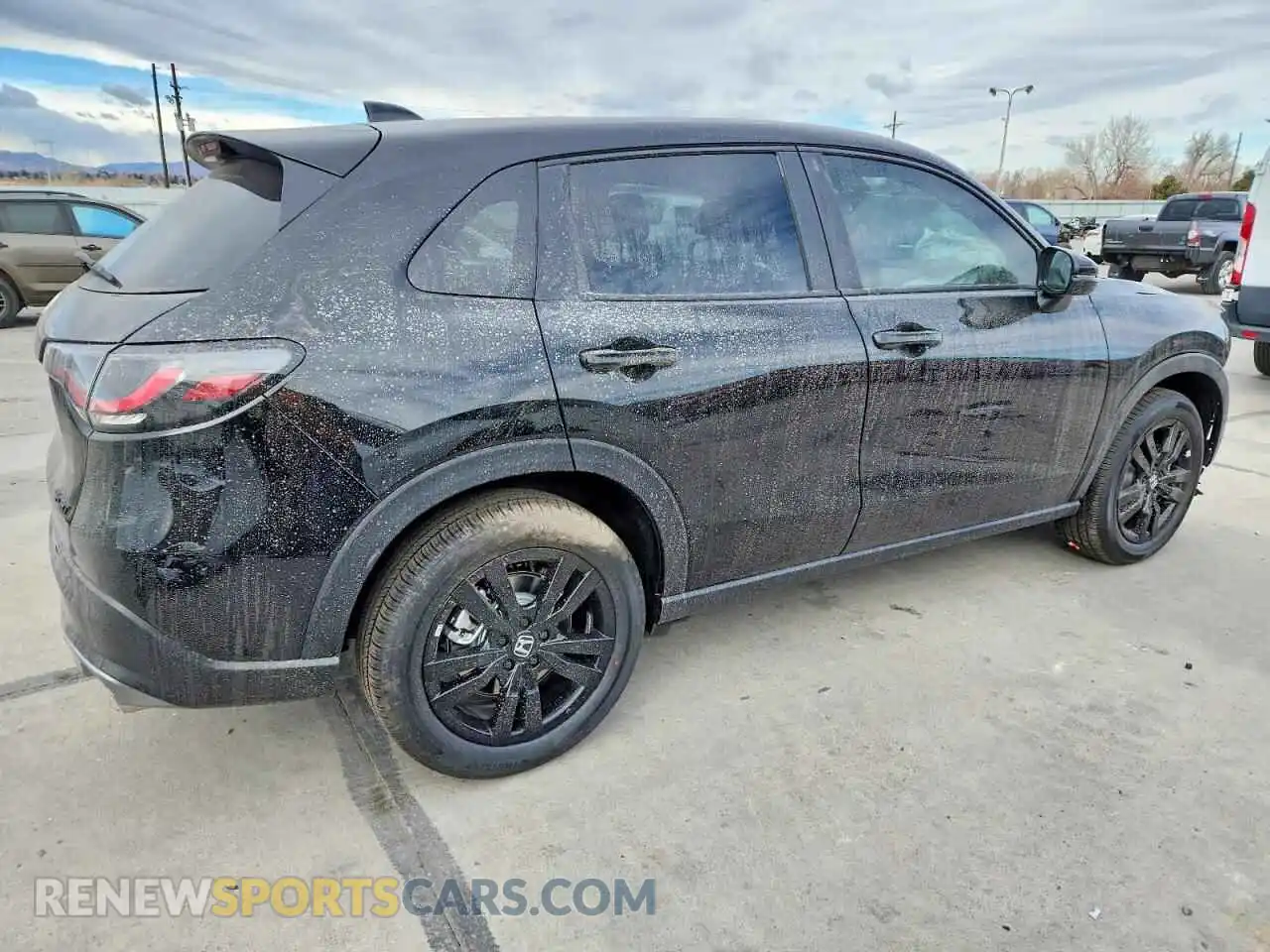 3 fotografías del automóvil dañado 3CZRZ2H59TM752140 HONDA HR-V 2026