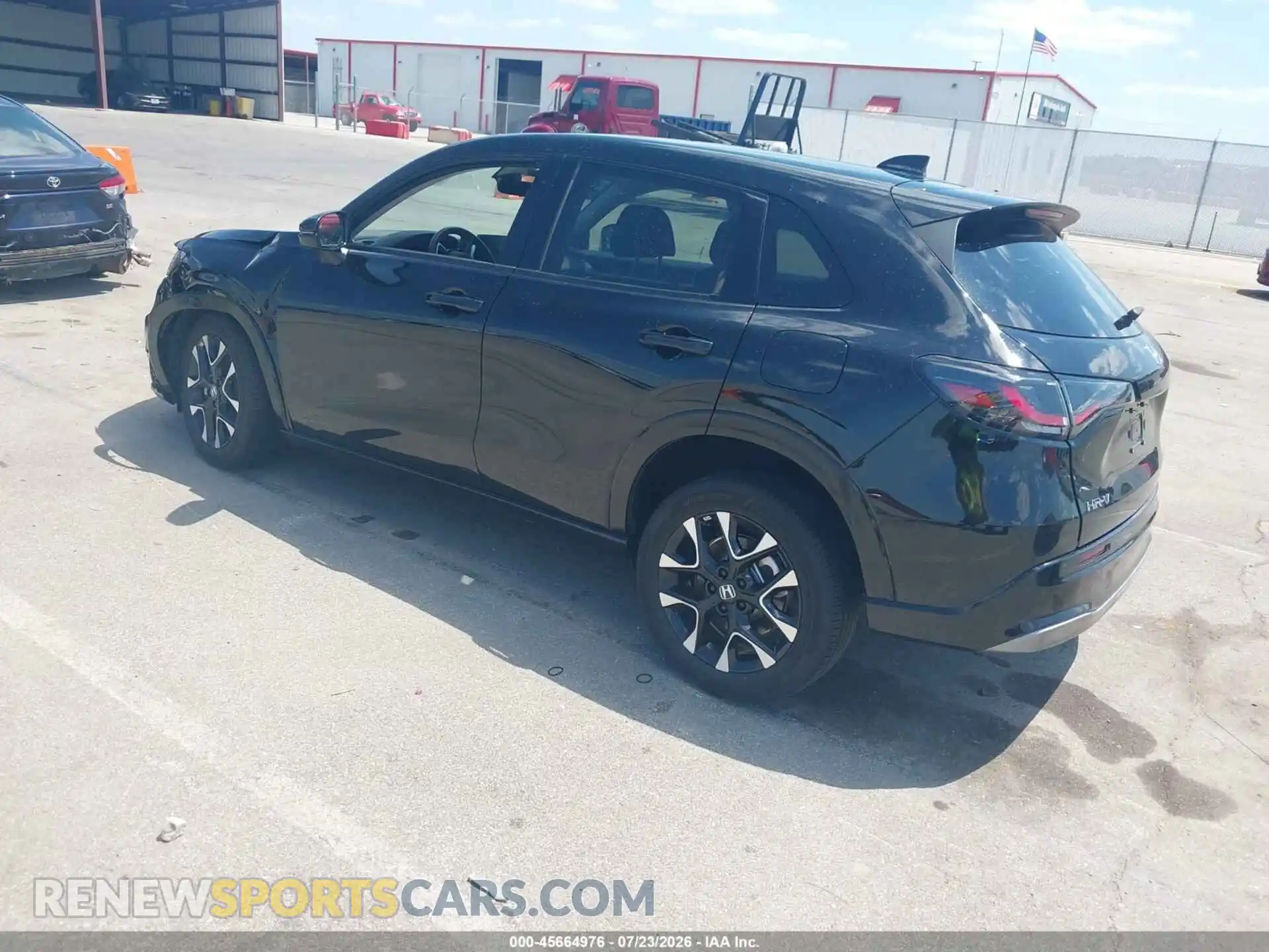 3 Photograph of a damaged car 3CZRZ2H78TM741020 HONDA HR-V 2026