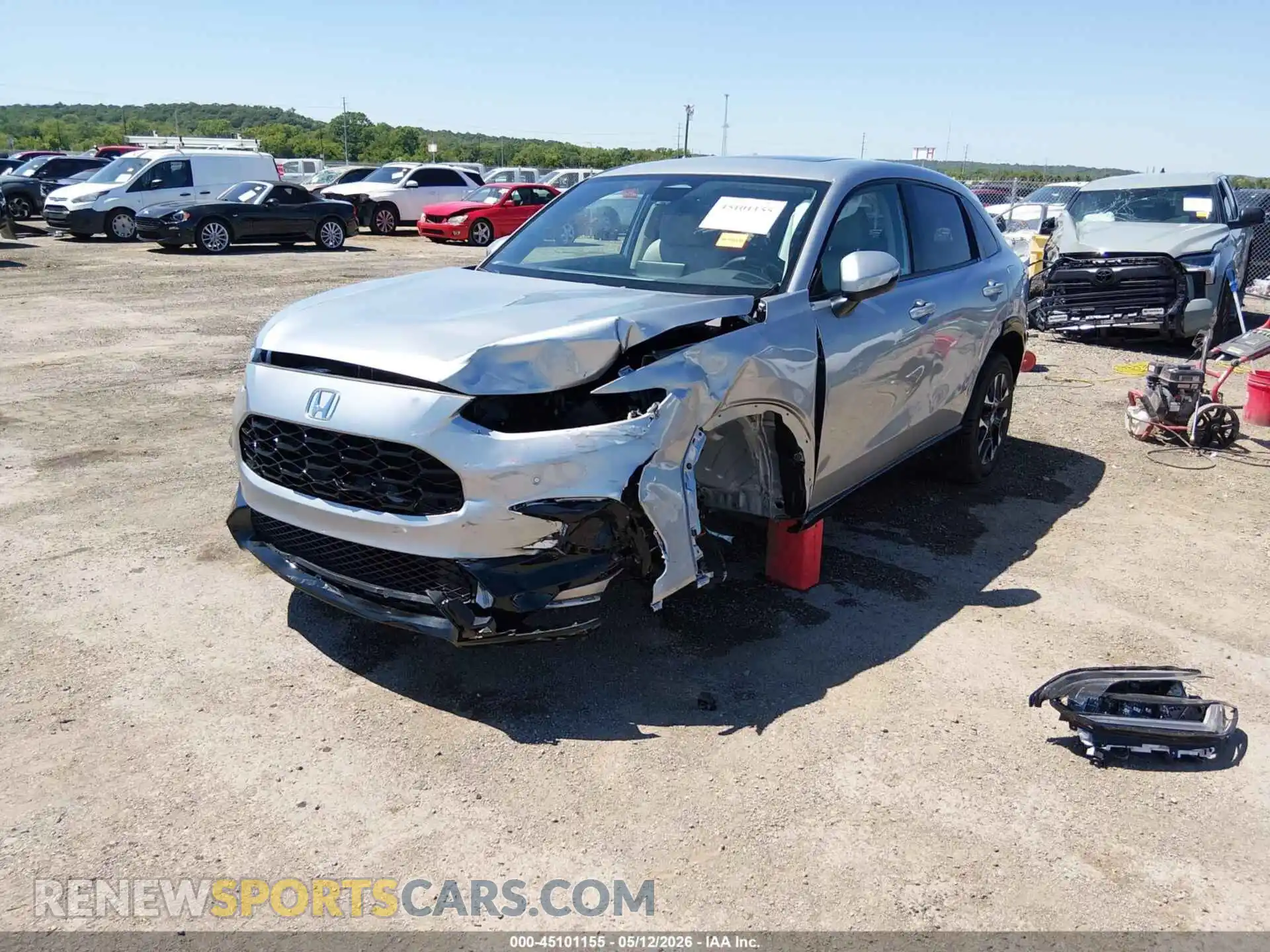 2 Photograph of a damaged car 3CZRZ2H79TM743312 HONDA HR-V 2026