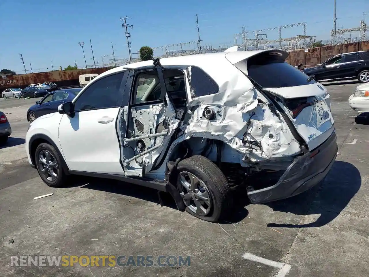2 Photograph of a damaged car 3CZRZ1H33VM700174 HONDA HR-V 2027