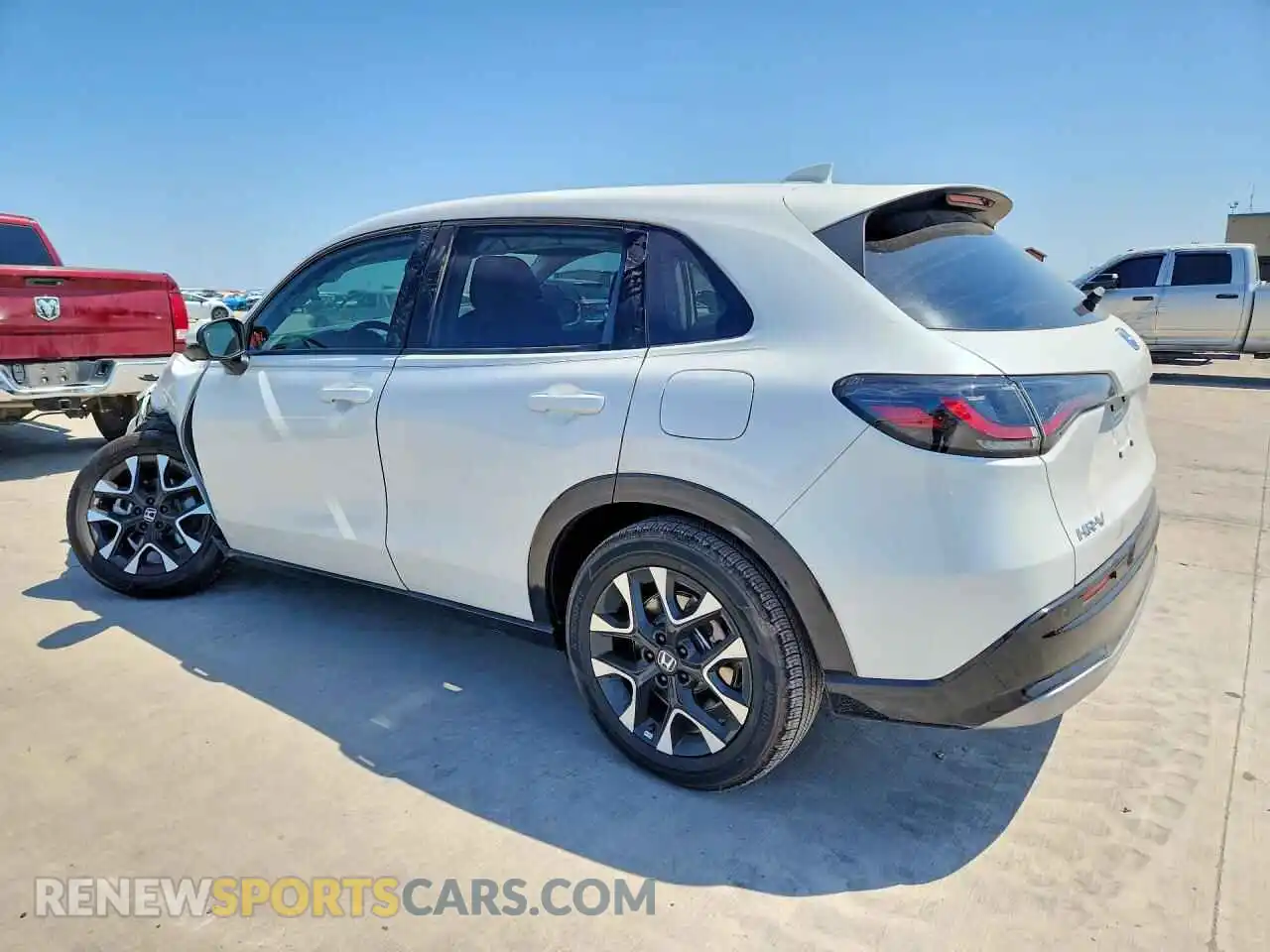 2 Photograph of a damaged car 3CZRZ2H73VM711202 HONDA HR-V 2027