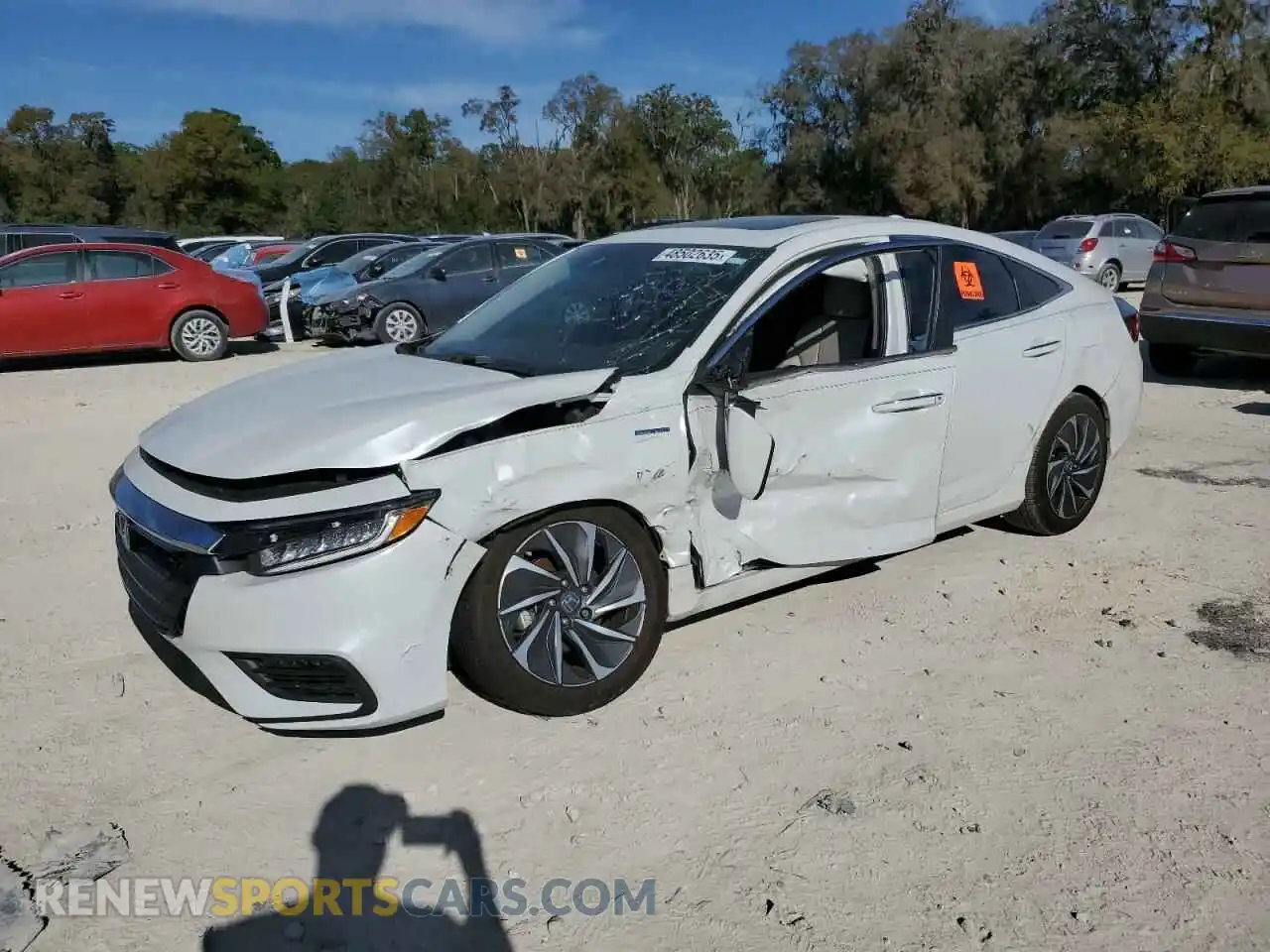 1 Photograph of a damaged car 19XZE4F90LE004874 HONDA INSIGHT 2020