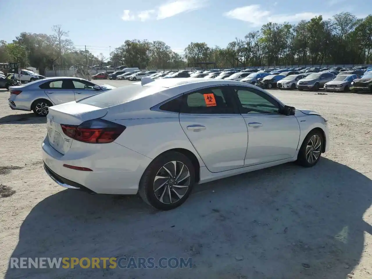 3 Photograph of a damaged car 19XZE4F90LE004874 HONDA INSIGHT 2020