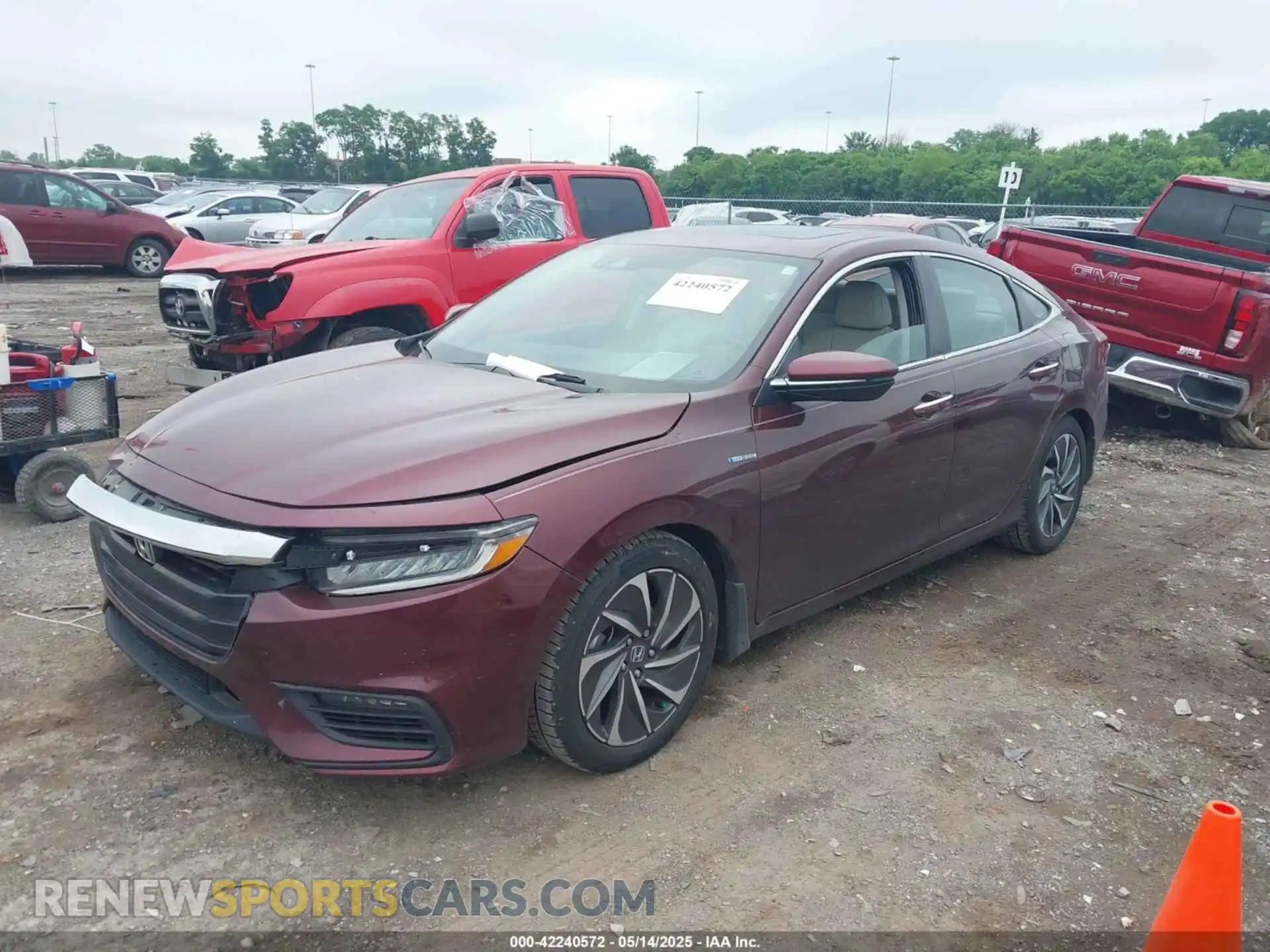 2 Photograph of a damaged car 19XZE4F93LE010040 HONDA INSIGHT 2020
