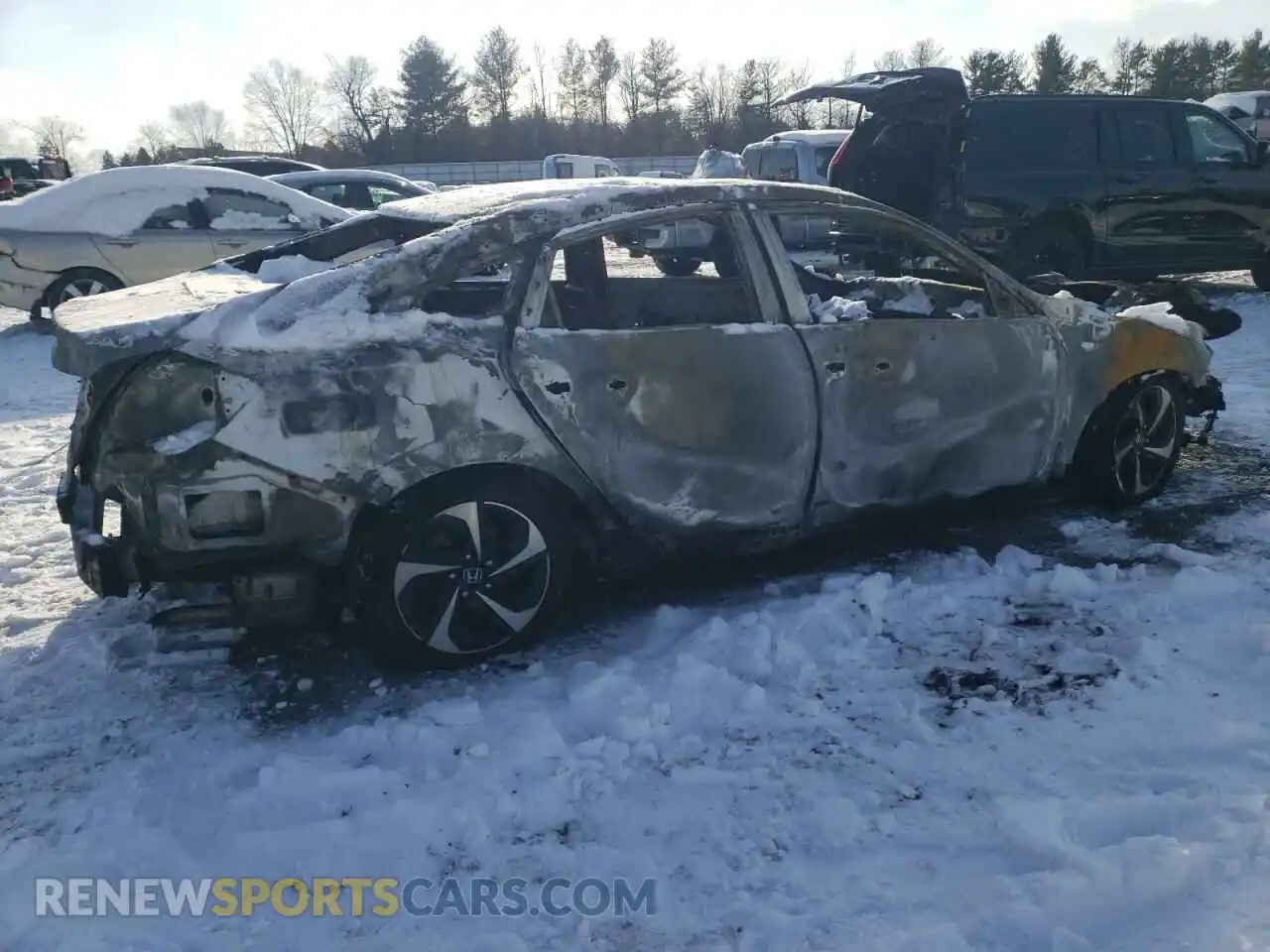 3 Photograph of a damaged car 19XZE4F15ME001304 HONDA INSIGHT 2021