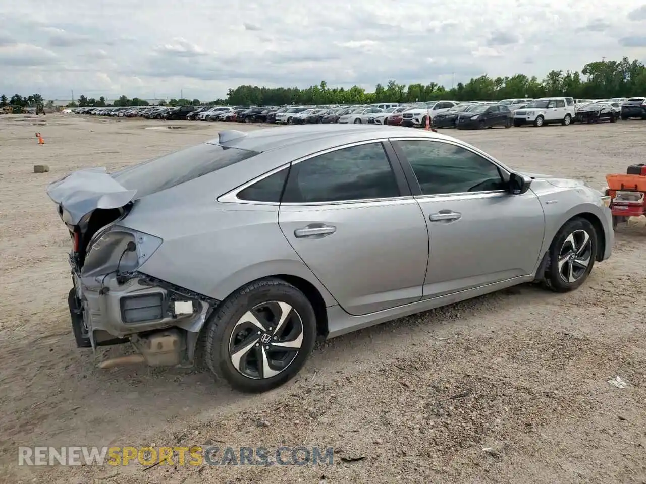 3 Photograph of a damaged car 19XZE4F50ME003304 HONDA INSIGHT 2021