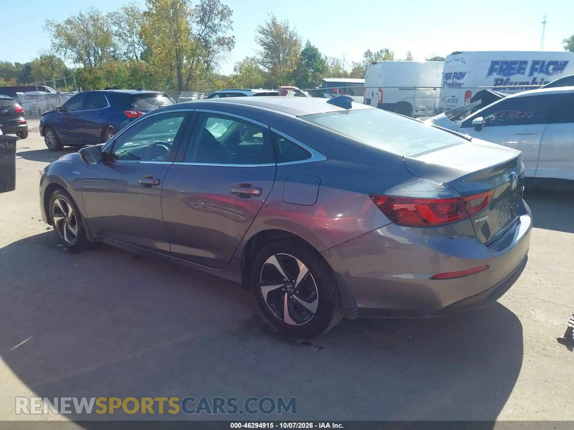3 Photograph of a damaged car 19XZE4F52ME005247 HONDA INSIGHT 2021
