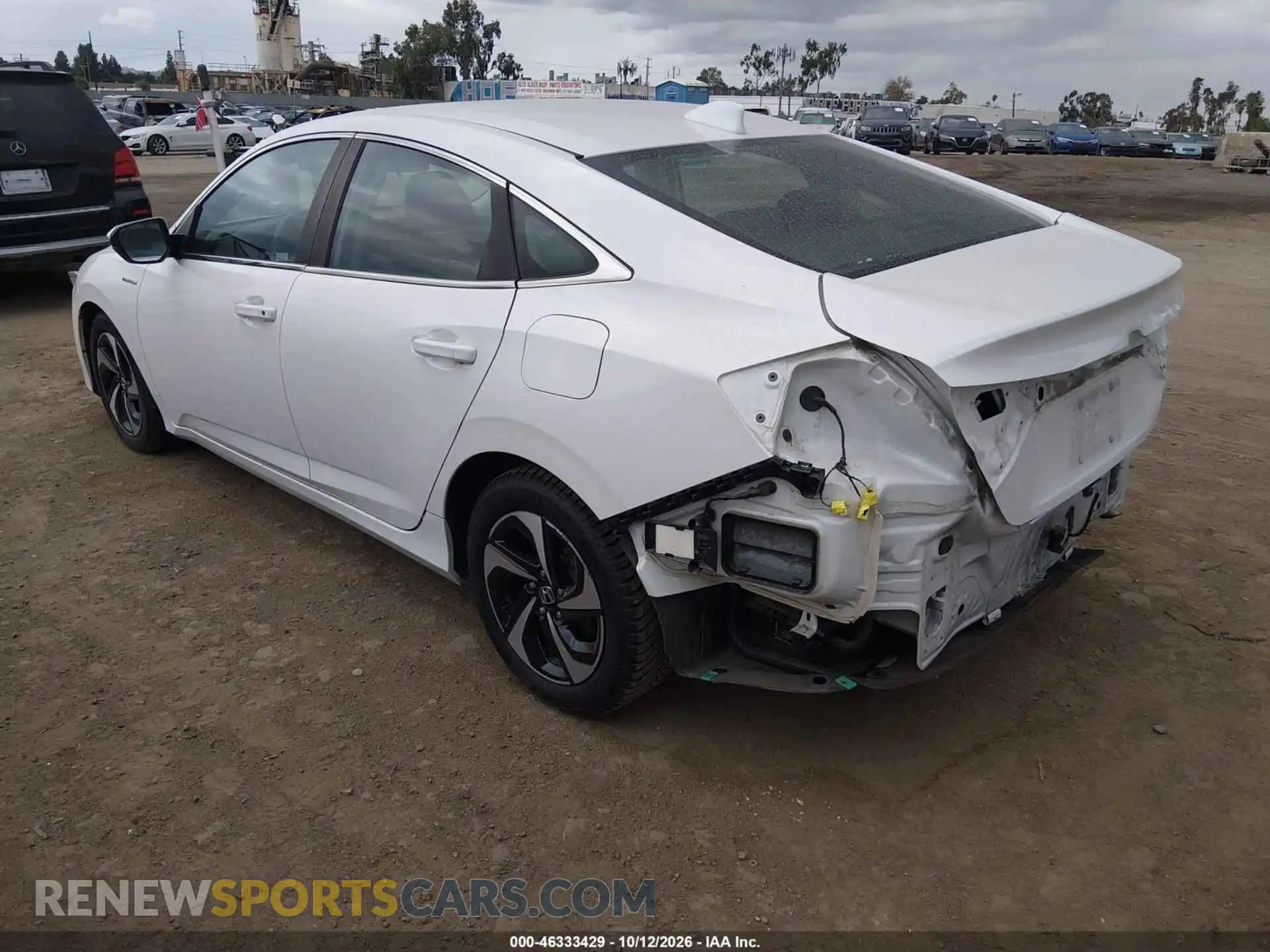 3 Photograph of a damaged car 19XZE4F53ME003913 HONDA INSIGHT 2021