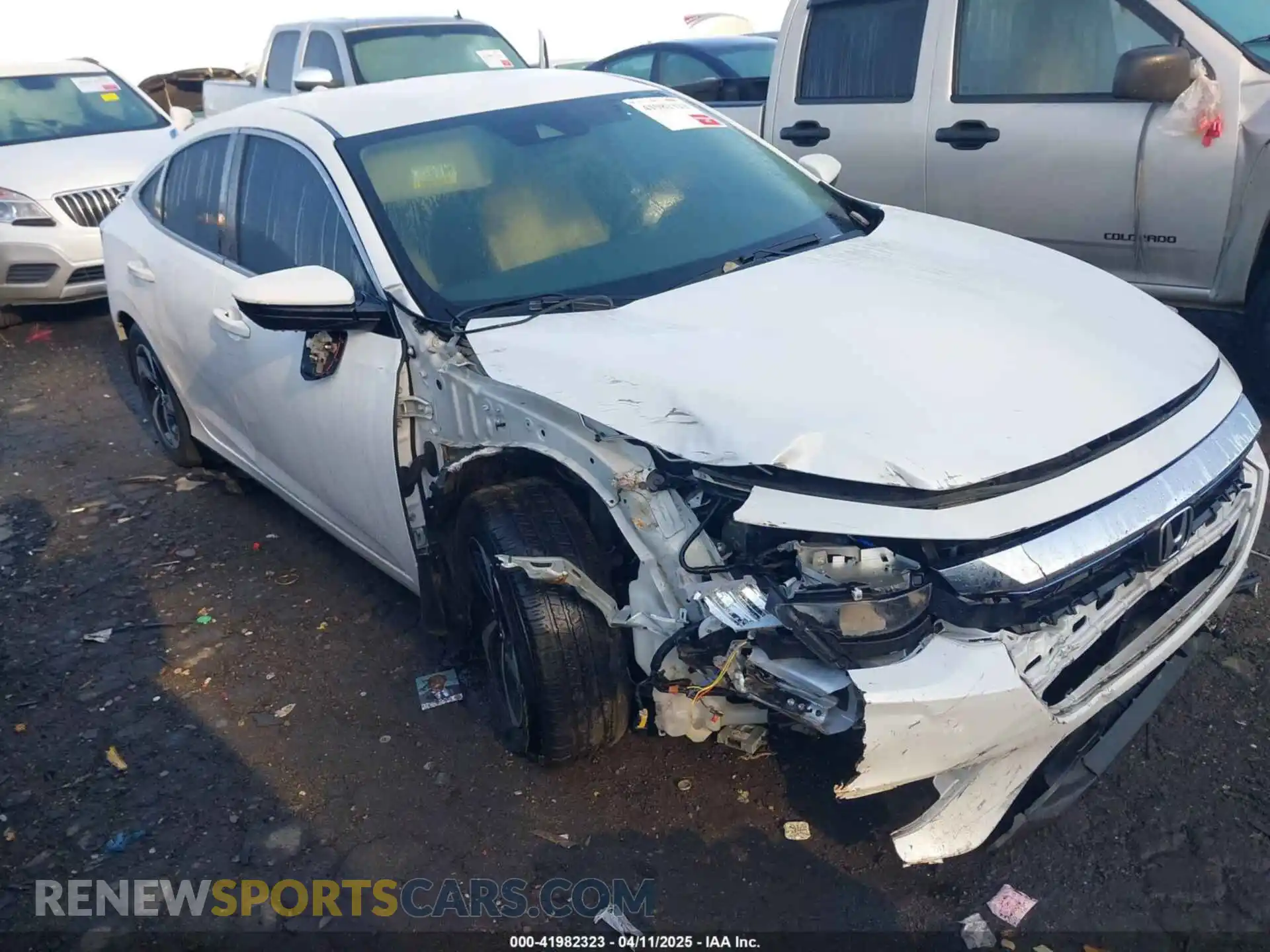 1 Photograph of a damaged car 19XZE4F53ME009002 HONDA INSIGHT 2021