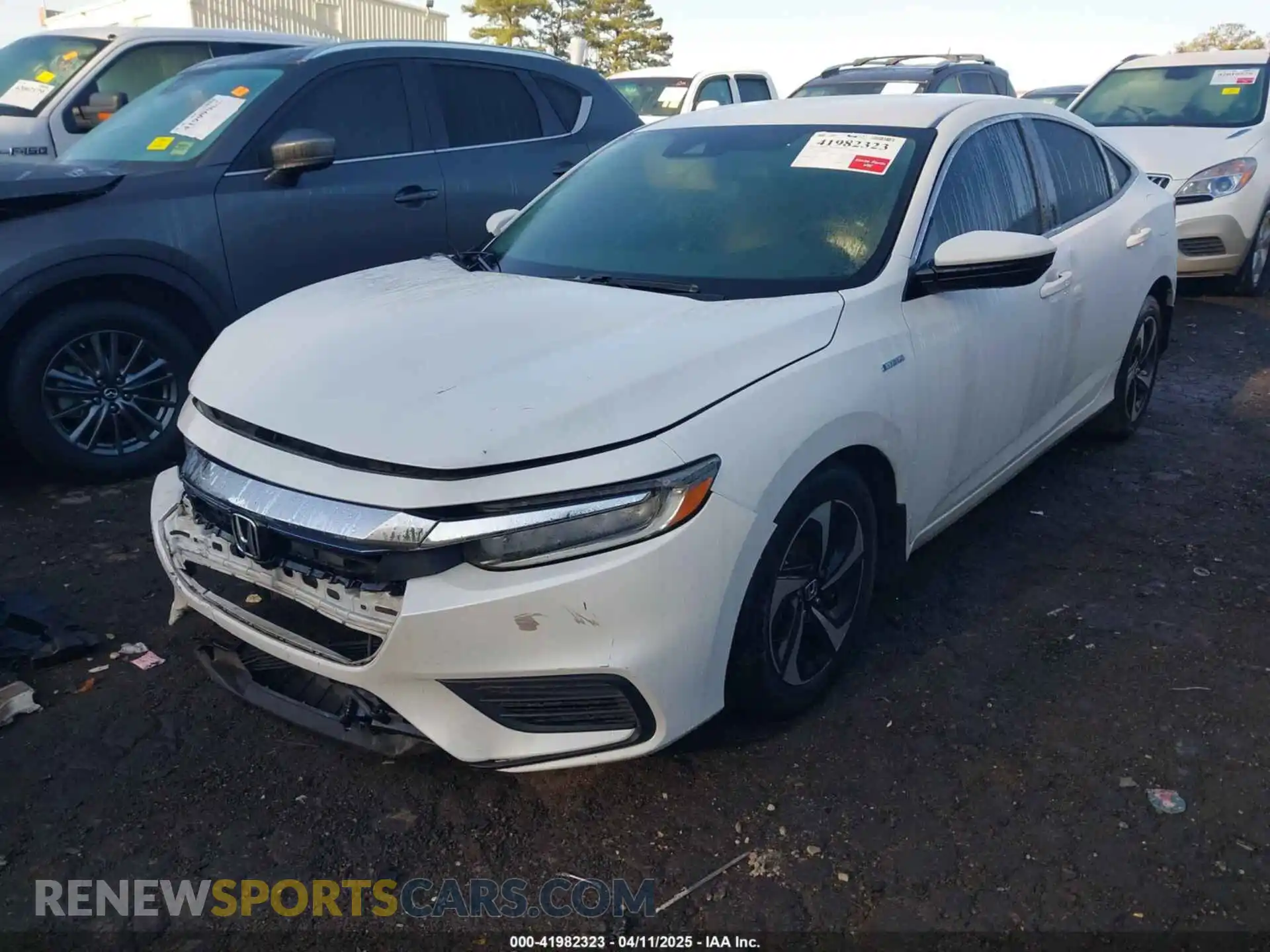 2 Photograph of a damaged car 19XZE4F53ME009002 HONDA INSIGHT 2021