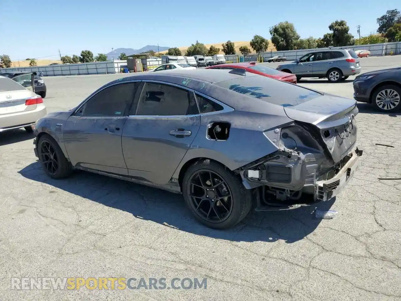 2 Photograph of a damaged car 19XZE4F53ME011218 HONDA INSIGHT 2021
