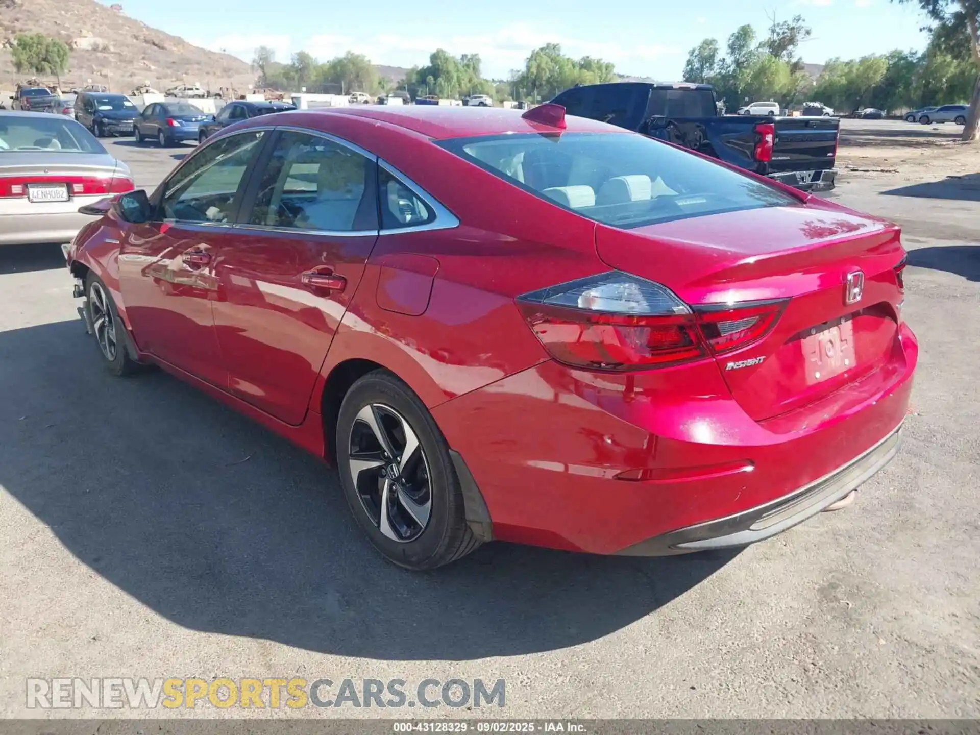 3 Photograph of a damaged car 19XZE4F56ME006790 HONDA INSIGHT 2021