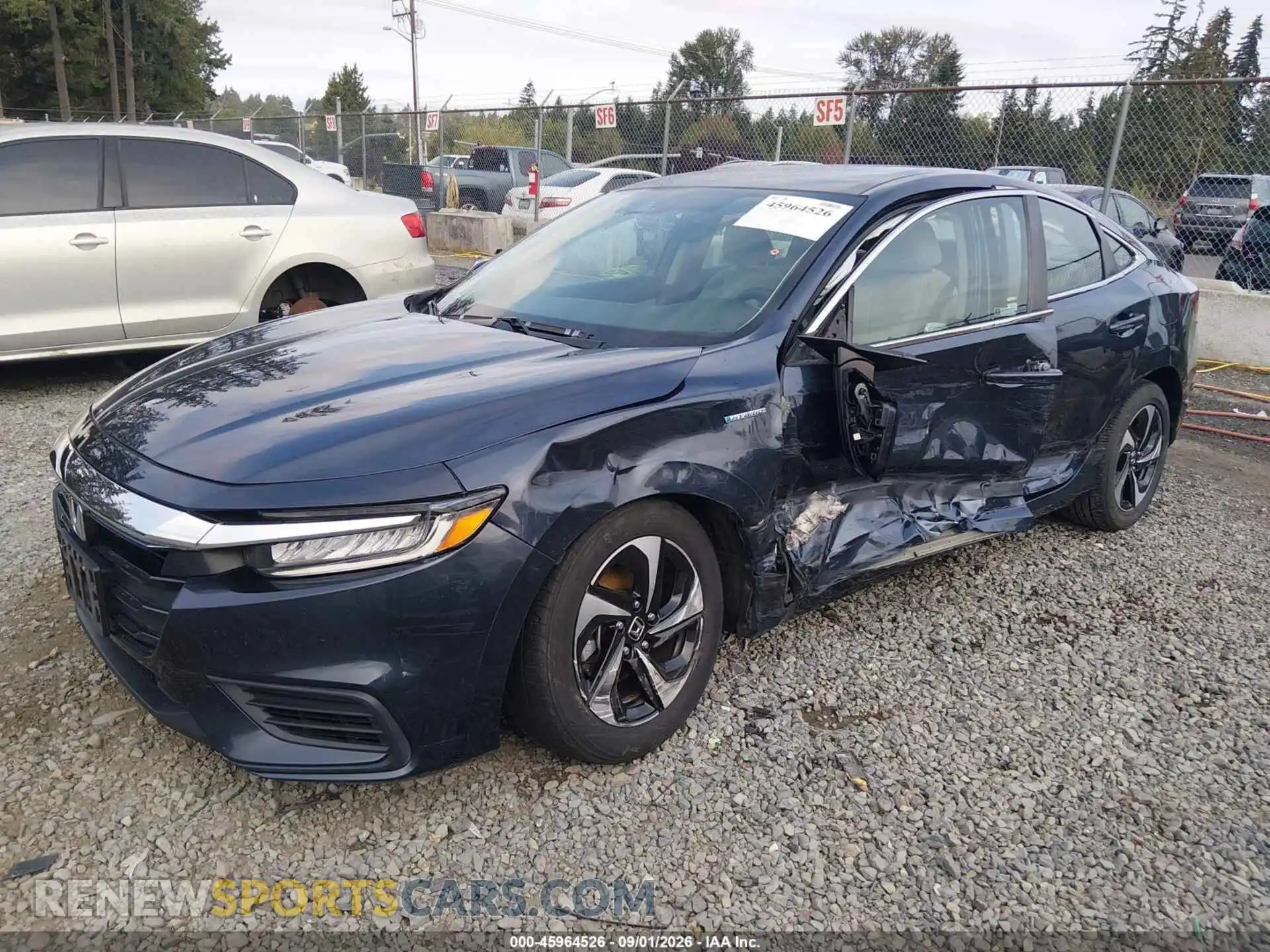 2 fotografías del automóvil dañado 19XZE4F57ME000934 HONDA INSIGHT 2021