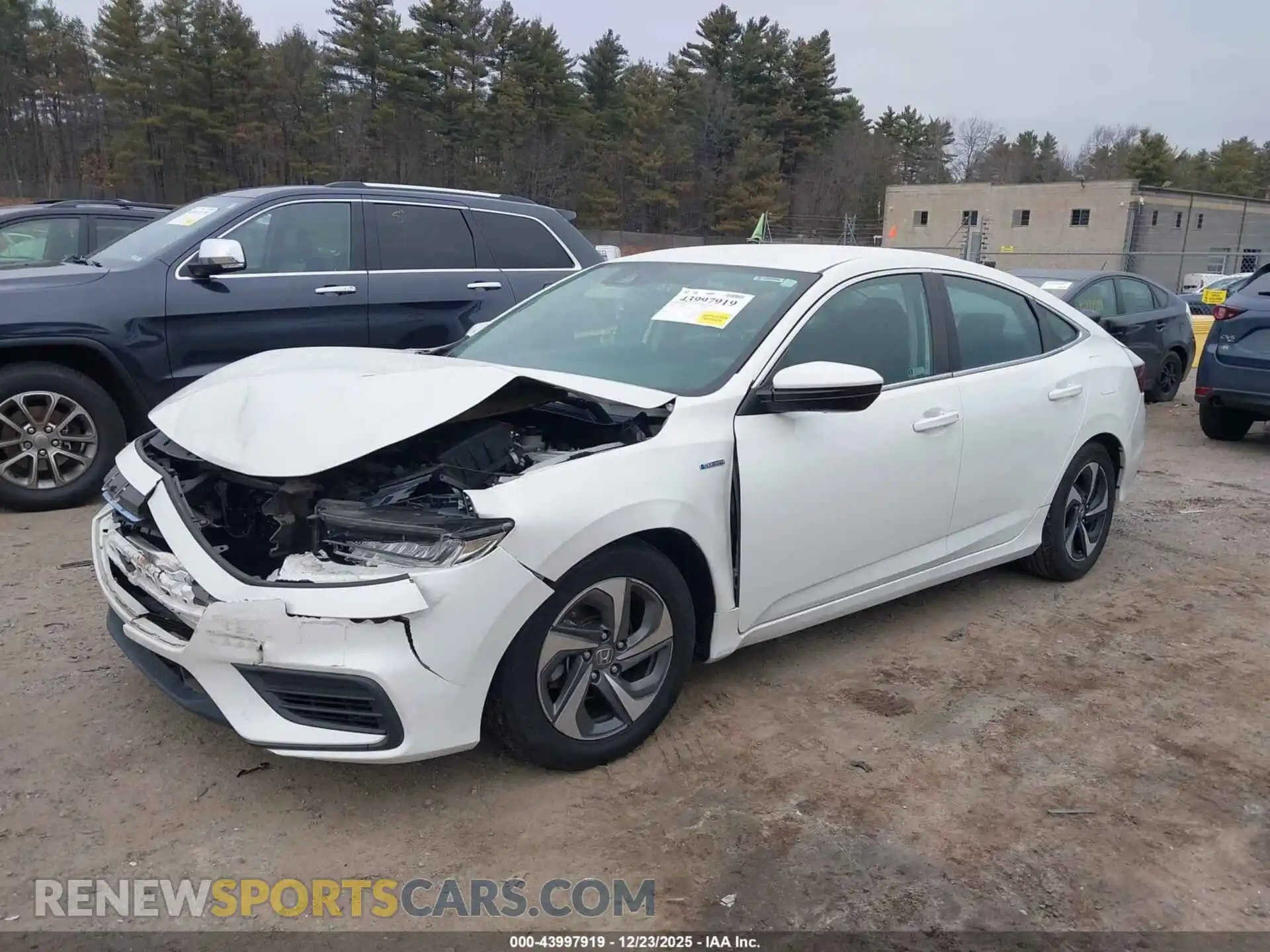 2 Photograph of a damaged car 19XZE4F57ME001923 HONDA INSIGHT 2021