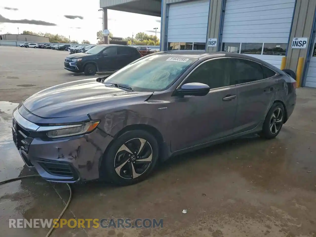 1 Photograph of a damaged car 19XZE4F57ME003476 HONDA INSIGHT 2021