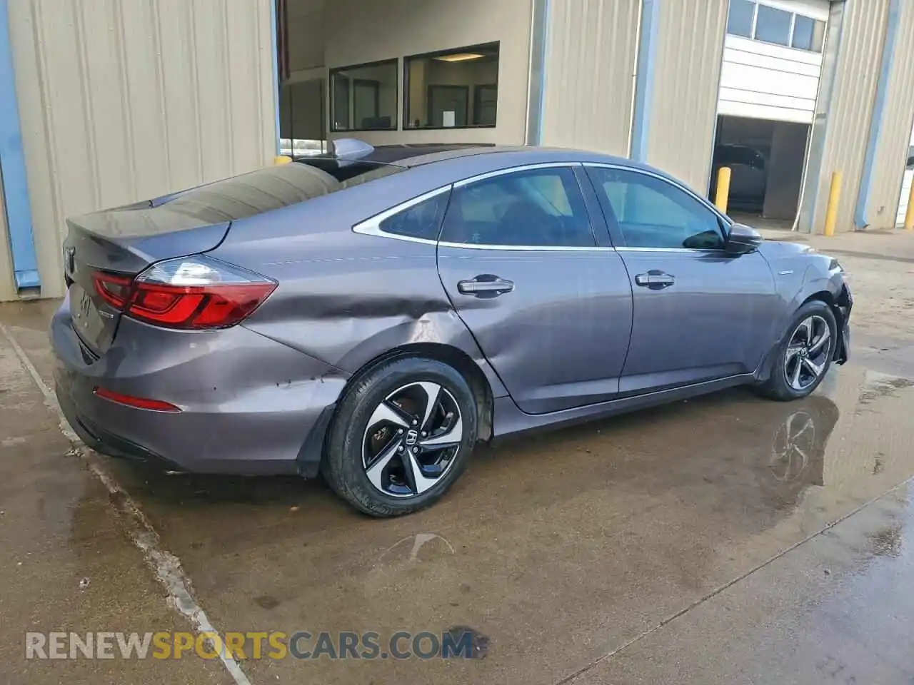 3 Photograph of a damaged car 19XZE4F57ME003476 HONDA INSIGHT 2021