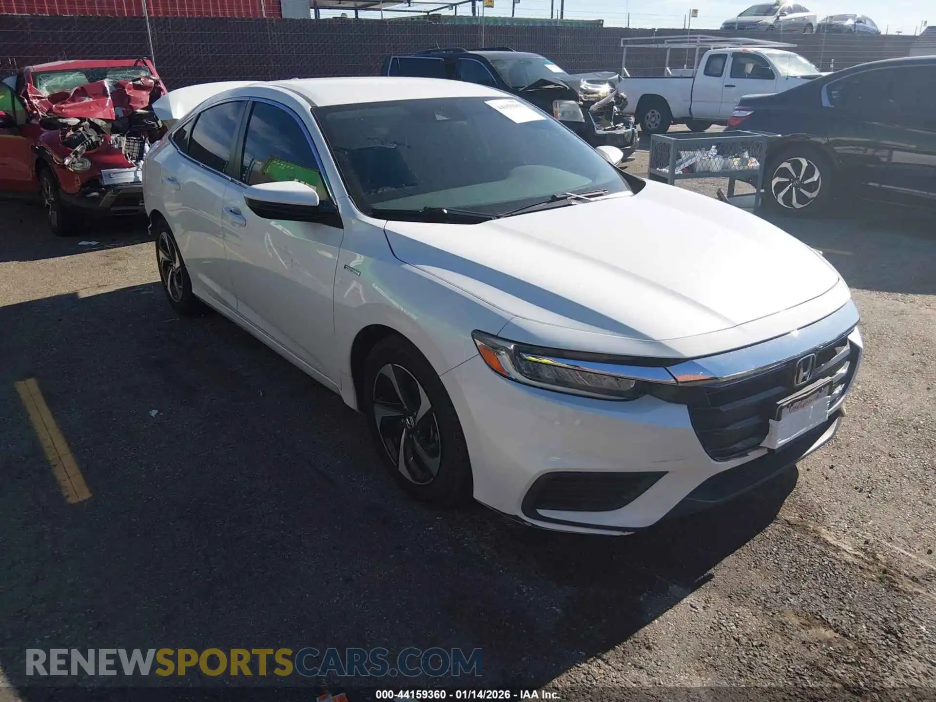 1 Photograph of a damaged car 19XZE4F57ME005289 HONDA INSIGHT 2021