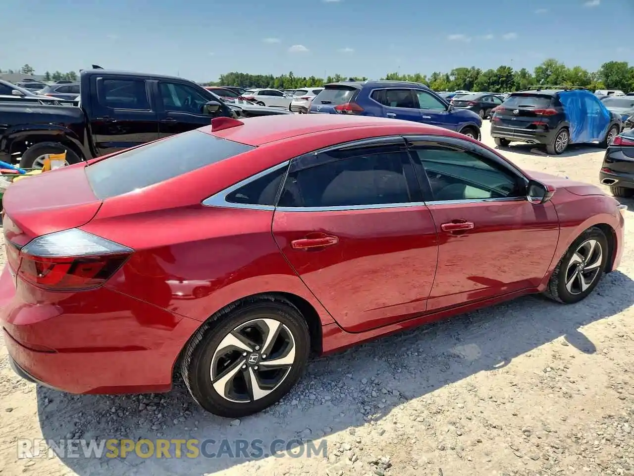 3 Photograph of a damaged car 19XZE4F58ME004894 HONDA INSIGHT 2021