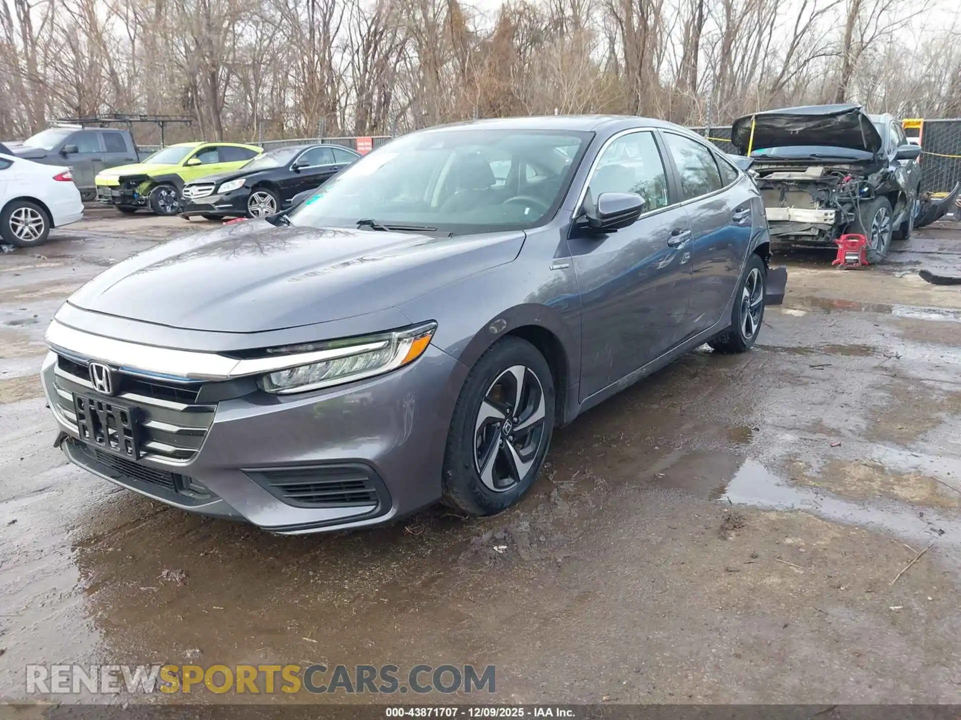 2 Фотография поврежденного автомобиля 19XZE4F58ME007553 HONDA INSIGHT 2021