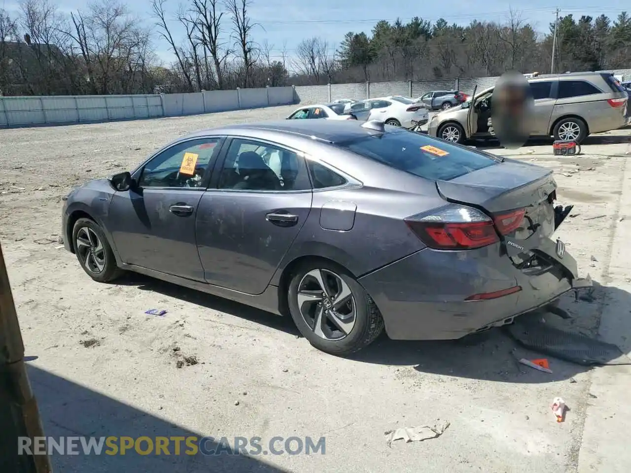 2 fotografías del automóvil dañado 19XZE4F58ME010789 HONDA INSIGHT 2021