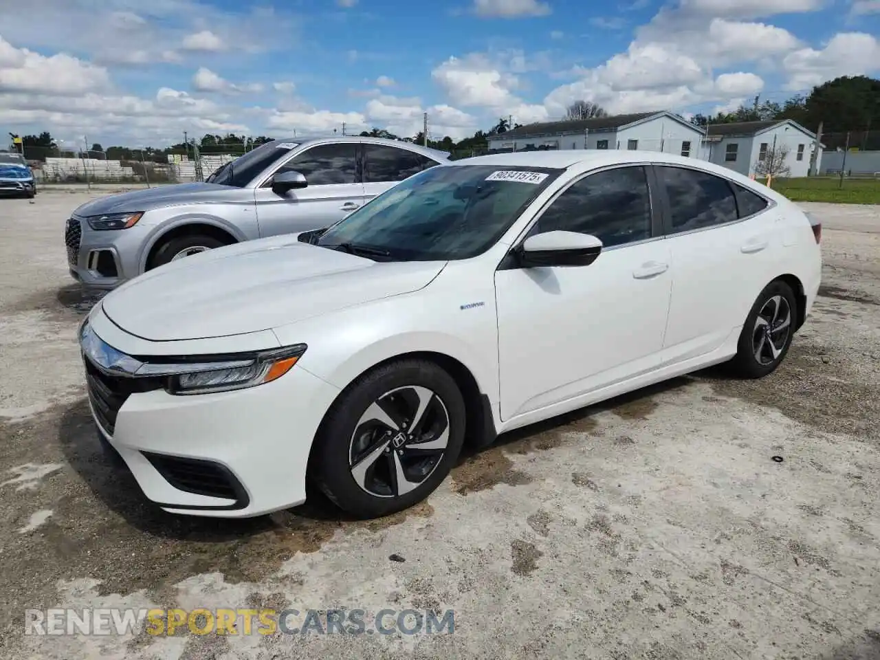 1 Photograph of a damaged car 19XZE4F59ME003916 HONDA INSIGHT 2021