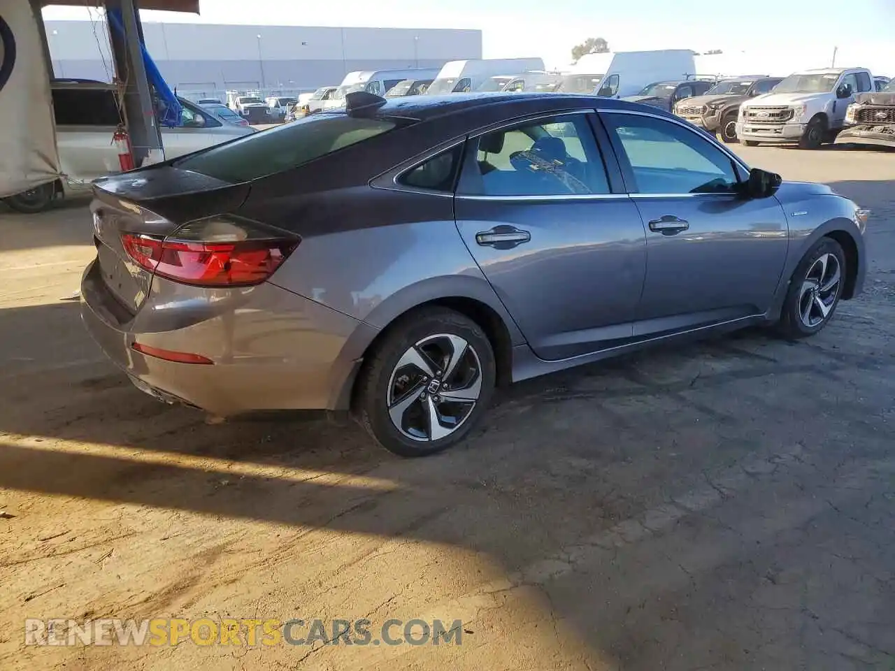 3 fotografías del automóvil dañado 19XZE4F5XME002421 HONDA INSIGHT 2021